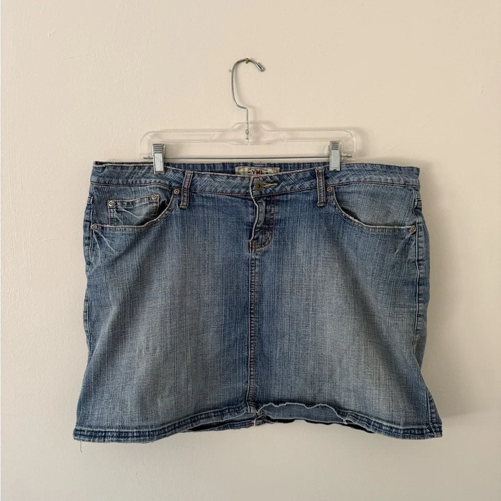 Vintage Y2K Plus Size YMI Light Blue Denim Low Rise Mini Skirt Womens Size 20 - Picture 2 of 12